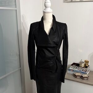 Sleek Black Leather Jacket for Women
